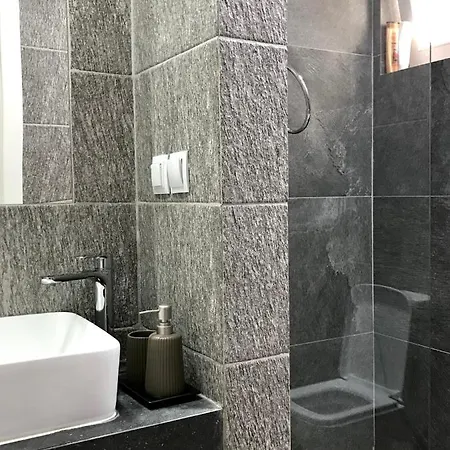 Amygdalo Spiti Villa *