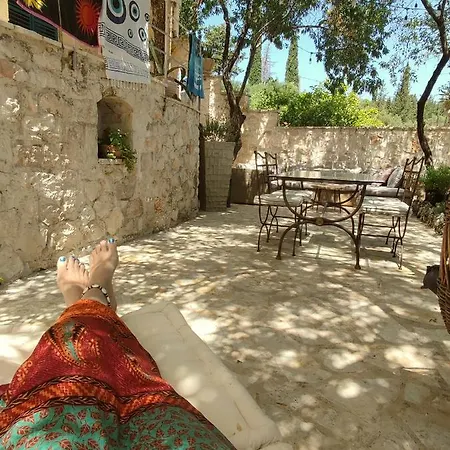 Amygdalo Spiti Agios Nikolaos (Zakynthos)